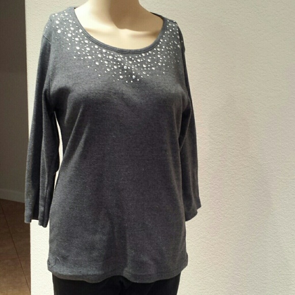 3/4 length sleeve studded sweater - Picture 1 of 2